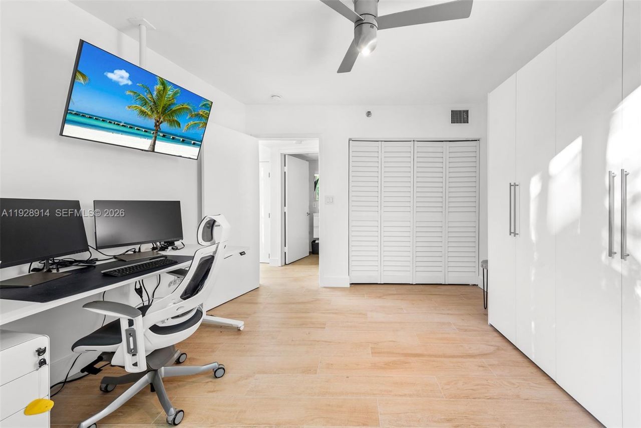 221 Jefferson Ave, Unit 2, Miami Beach, FL 33139 Photo