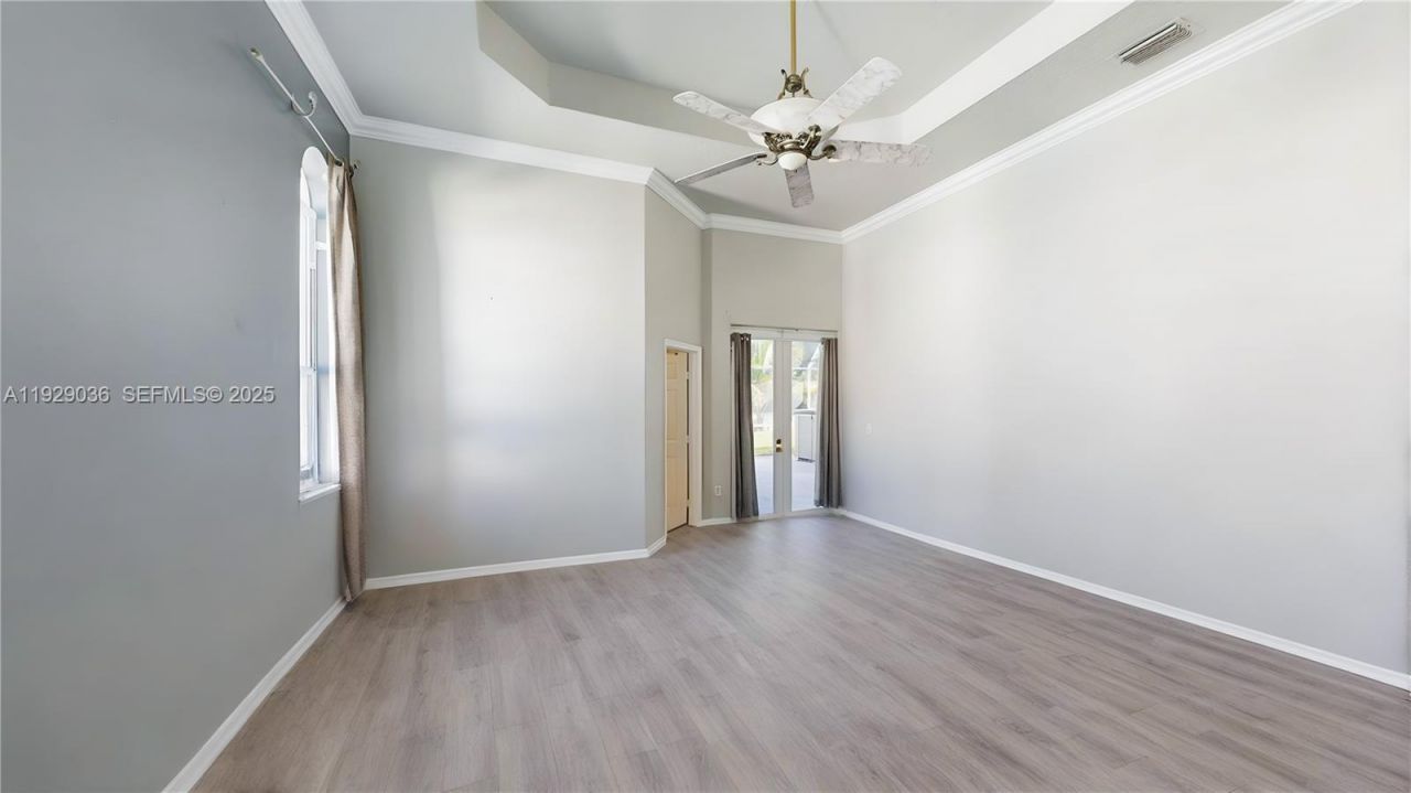 2835 Fairways Dr, Homestead, FL 33035 Photo