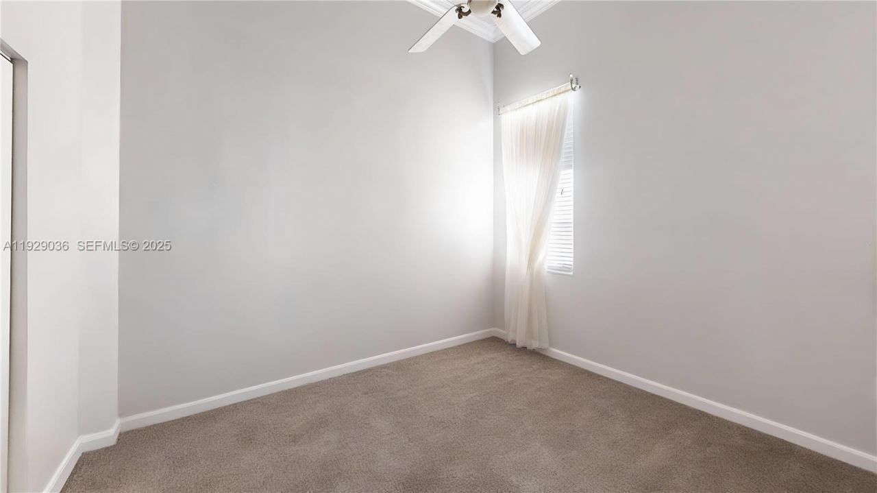 2835 Fairways Dr, Homestead, FL 33035 Photo