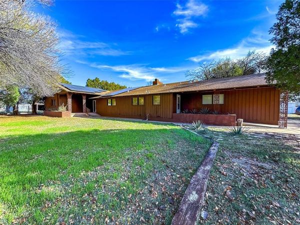 1527 County Road 165 , Rochester, TX 79544
