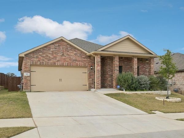 125 Orchard Pines Place, Boyd, TX 76023