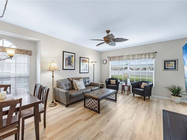 28064 Cavendish CT, Unit 2401, BONITA SPRINGS, FL 34135