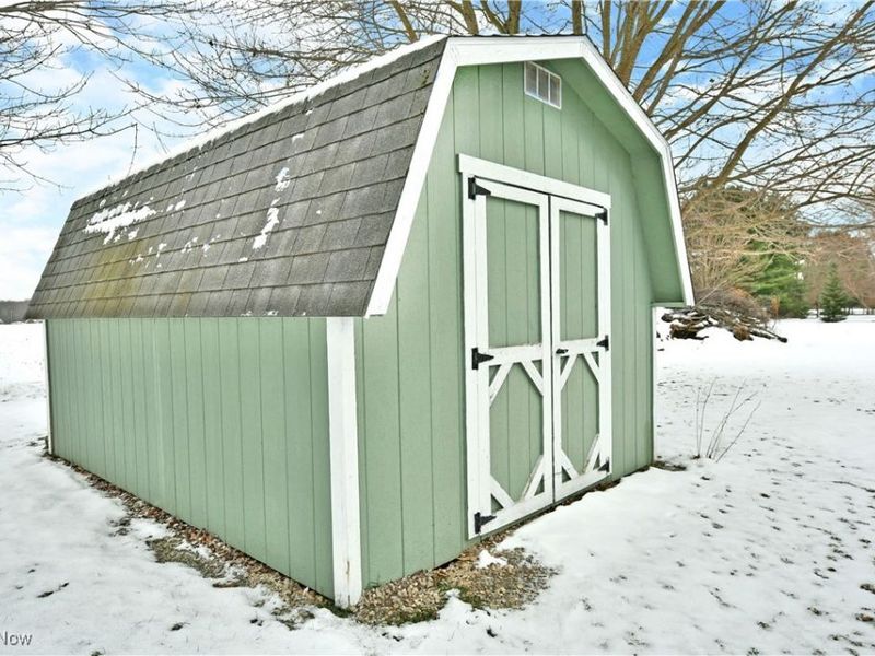 8681 Ridge Road, Kinsman, OH 44428 Photo 7