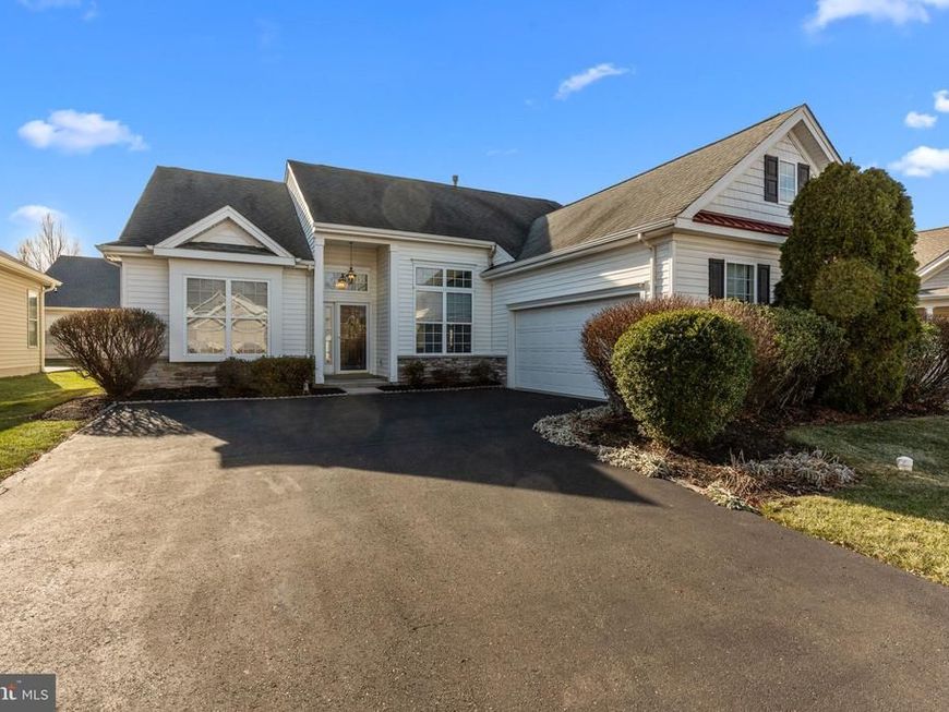 920 Nathaniel Trail, Warwick, PA 18974 Main Photo