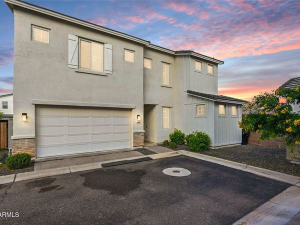 9460 E TUMERIC Avenue, Mesa, AZ 85212