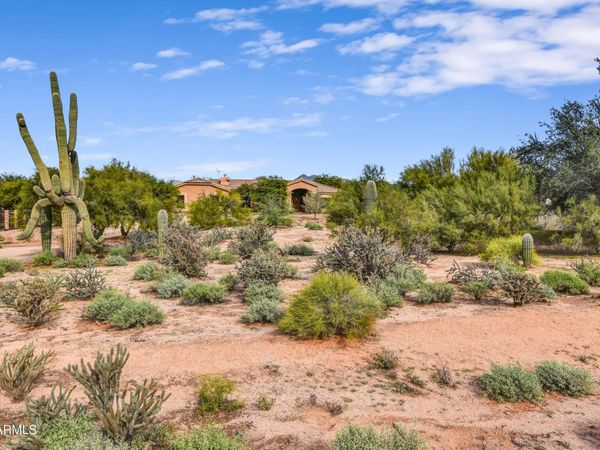 6032 E Skinner Drive, Cave Creek, AZ 85331