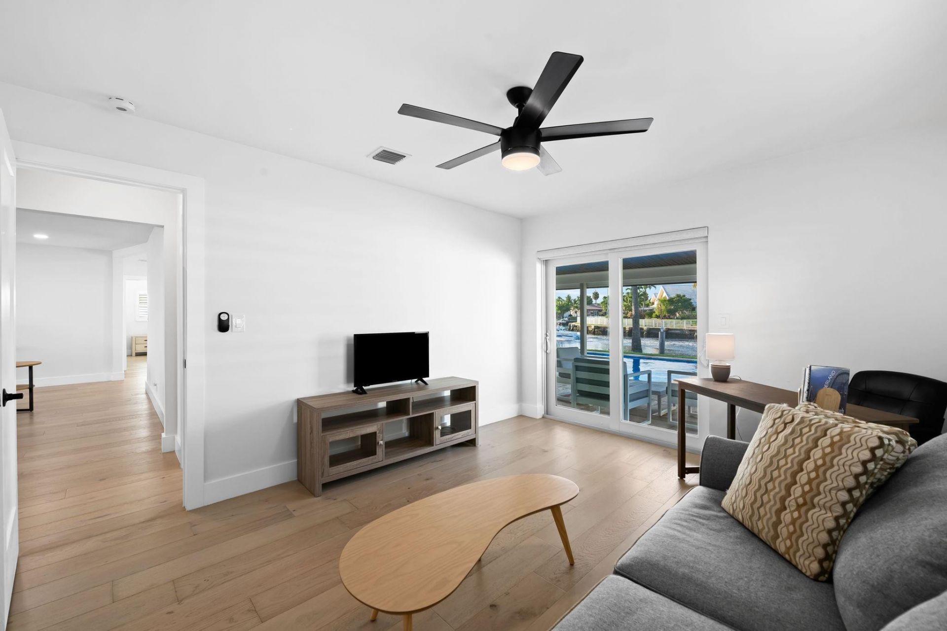 751 SE 7th Avenue, Pompano Beach, FL 33060 Photo