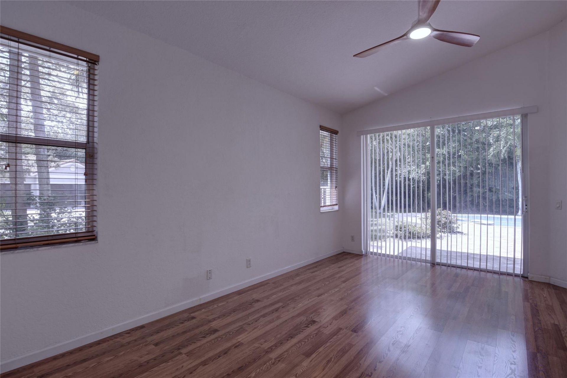 1125 E Waterside Circle, Weston, FL 33327 Photo