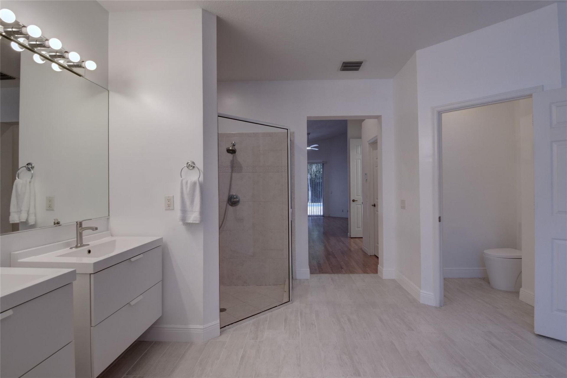 1125 E Waterside Circle, Weston, FL 33327 Photo