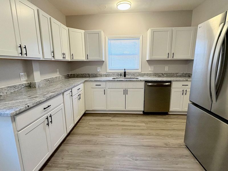 356 E 20th Avenue , Columbus, OH 43201 Photo 10