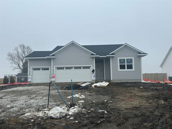 4606 Aldrin Avenue, Ames, IA 50014