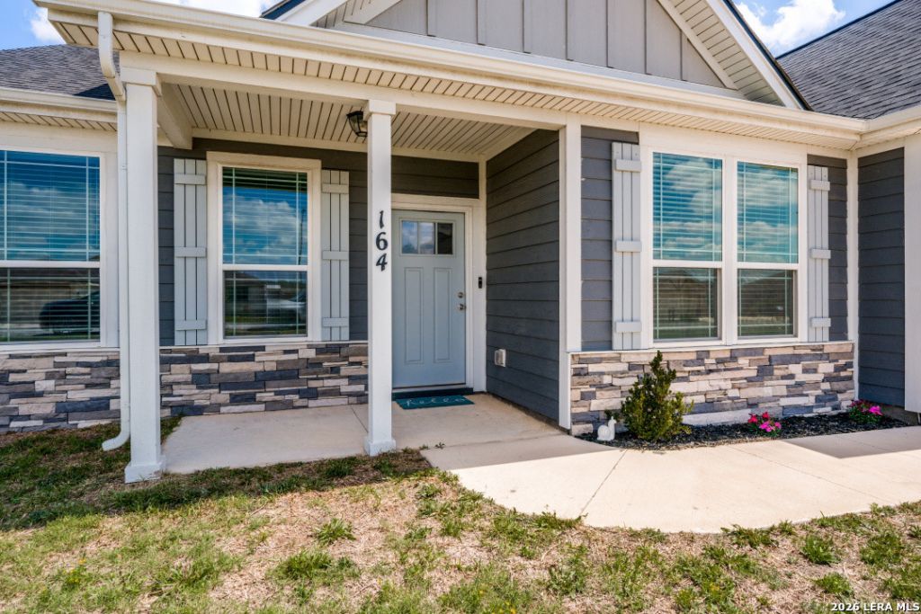 164 Turnberry, La Vernia, TX 78121 Main Photo