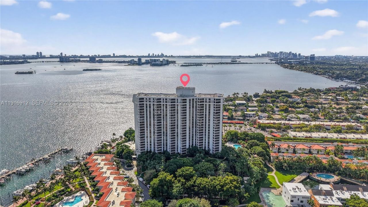 4000 Towerside Ter, Unit 1612, Miami, FL 33138 Photo