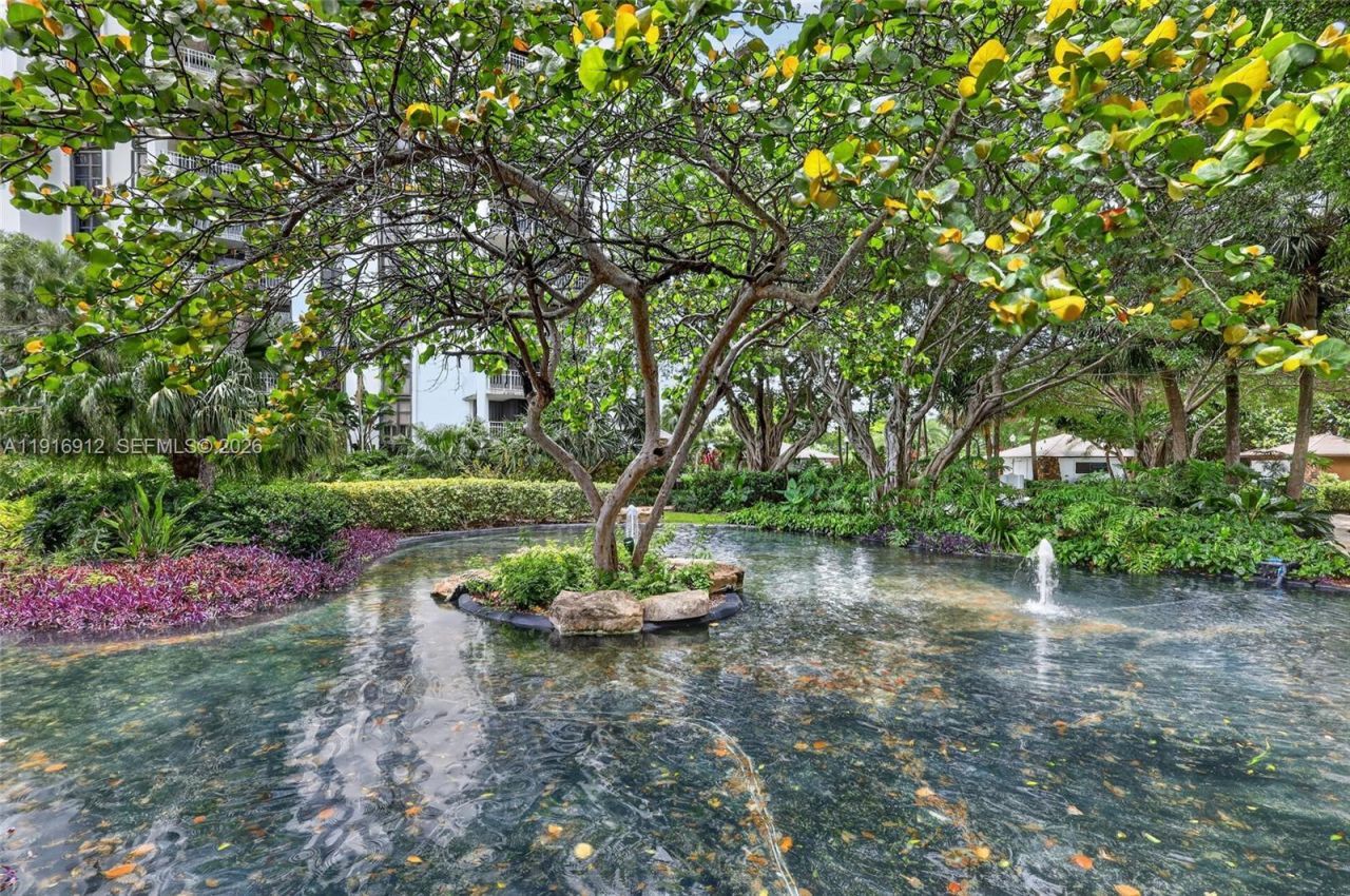 4000 Towerside Ter, Unit 1612, Miami, FL 33138 Photo