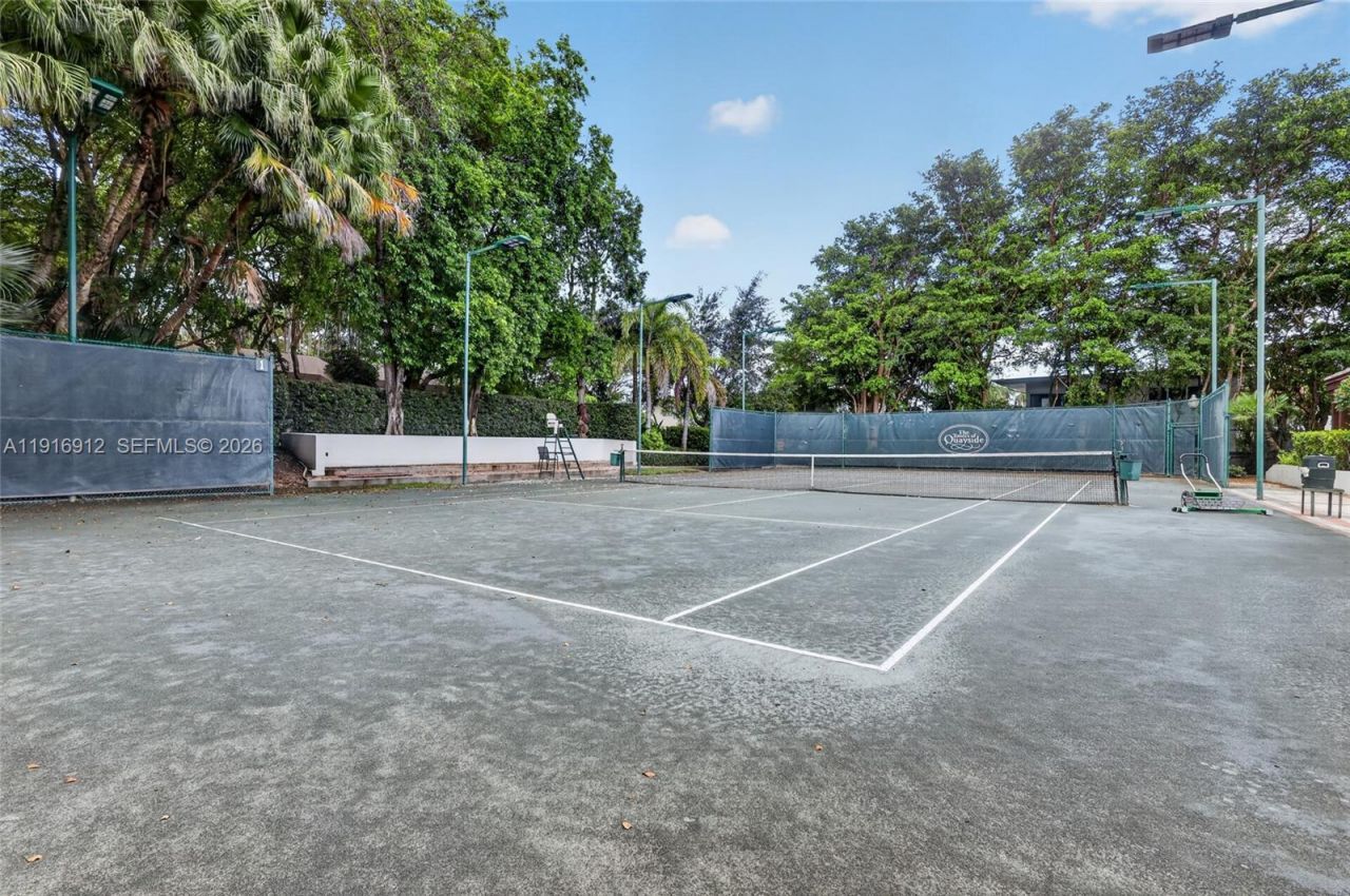 4000 Towerside Ter, Unit 1612, Miami, FL 33138 Photo