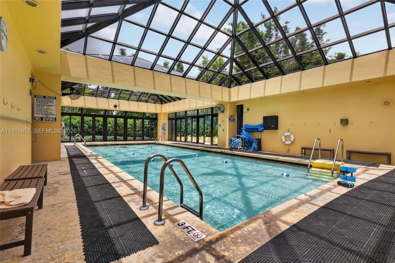 4000 Towerside Ter, Unit 1612, Miami, FL 33138 Photo