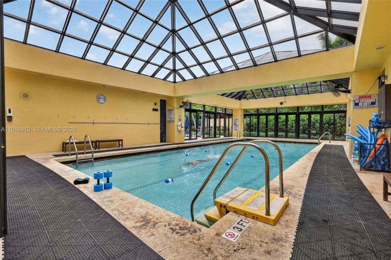 4000 Towerside Ter, Unit 1612, Miami, FL 33138 Photo