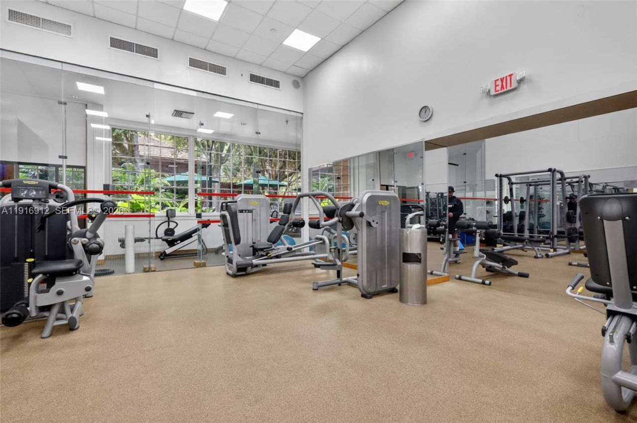 4000 Towerside Ter, Unit 1612, Miami, FL 33138 Photo