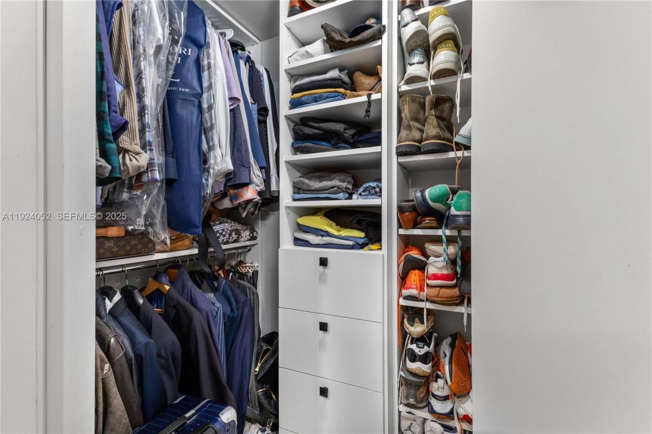 1330 West Ave, Unit 1712, Miami Beach, FL 33139 Photo