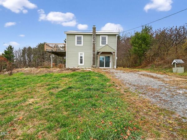 55 Hulett Road, Granville, NY 12832