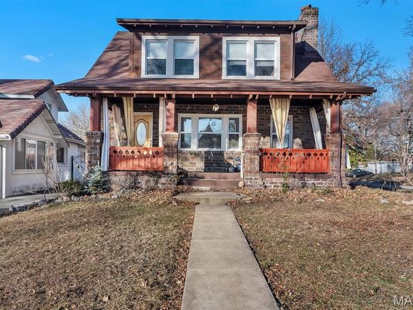 8103 Madison Avenue, St Louis, MO 63114