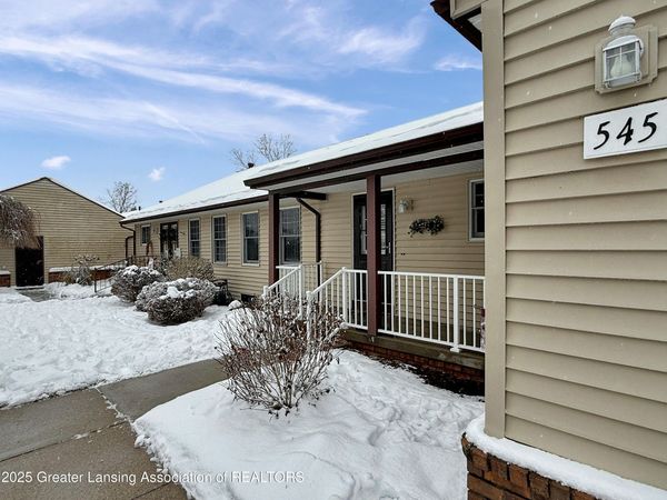 545 Red Cedar Boulevard, Williamston, MI 48895