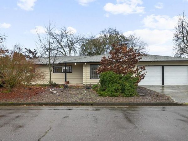 2617 Fulton St SE St, Albany, OR 97322