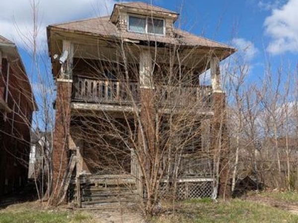 154 Pilgrim Street, Highland Park, MI 48203