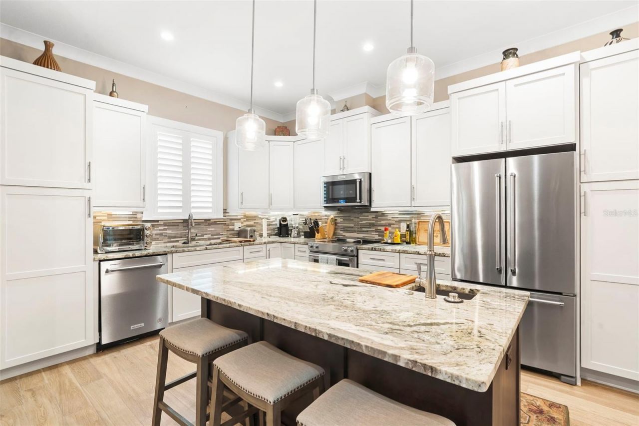 1702 Saxon Drive, New Smyrna Beach, FL 32169 Photo