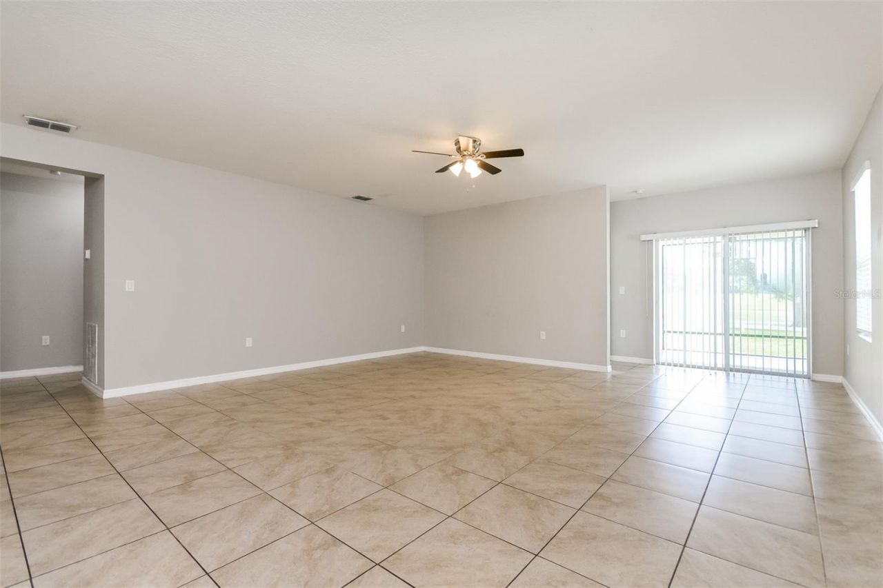 571 Autumn Stream Drive, Auburndale, FL 33823 Photo