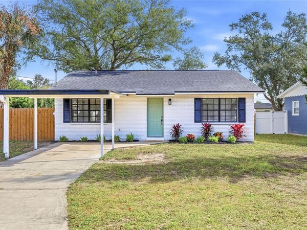 6228 S ADELIA AVENUE, TAMPA, FL 33616