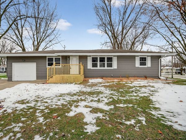 260 Ashworth Drive, Waukee, IA 50263