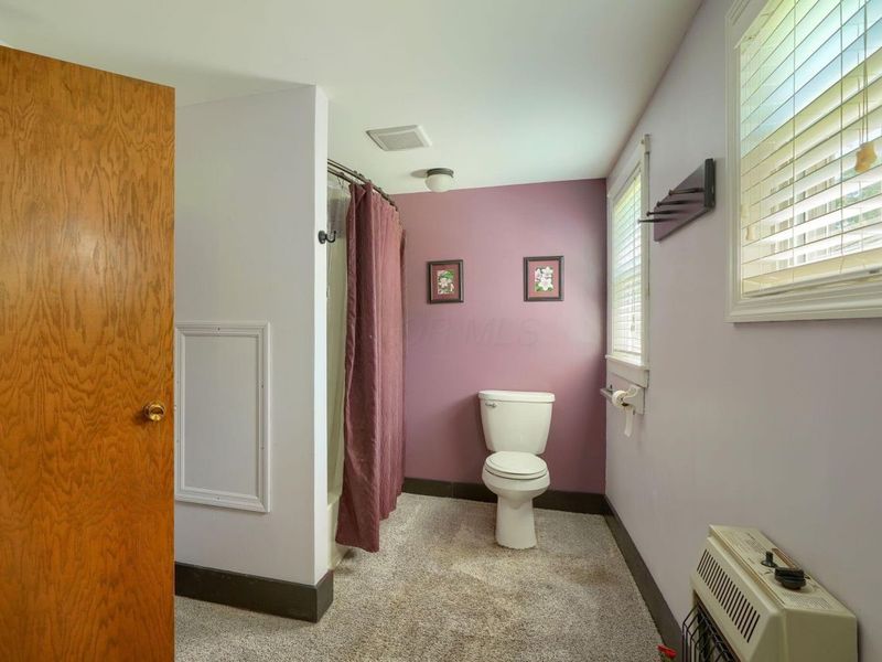 61823 US-50, McArthur, OH 45651 Photo 15