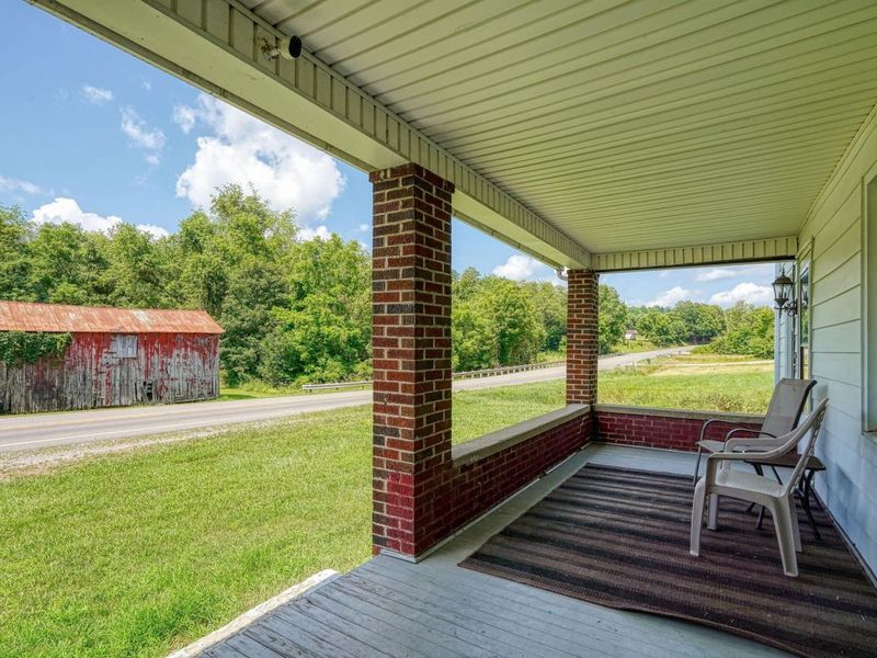 61823 US-50, McArthur, OH 45651 Photo 30