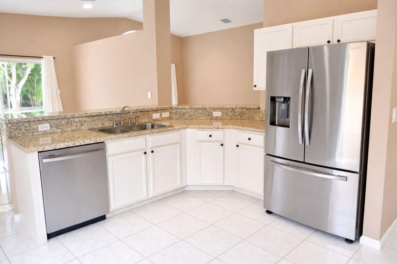 231 Preserve Court, Royal Palm Beach, FL 33411 Photo