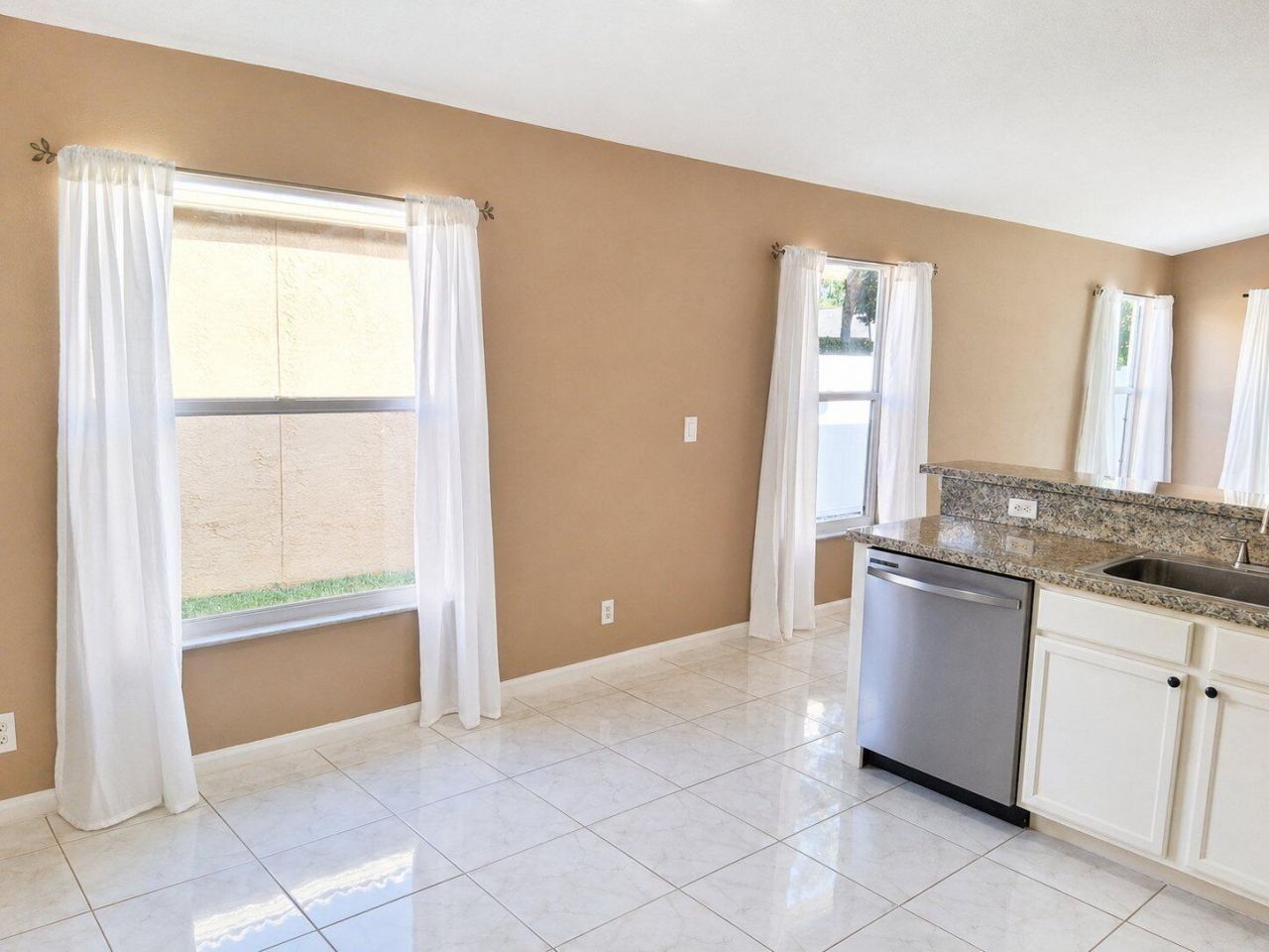 231 Preserve Court, Royal Palm Beach, FL 33411 Photo