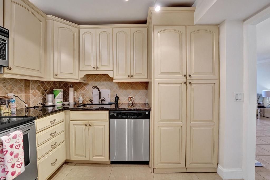 2000 S Ocean Boulevard, Unit 4C, Lauderdale by the Sea, FL 33062 Photo