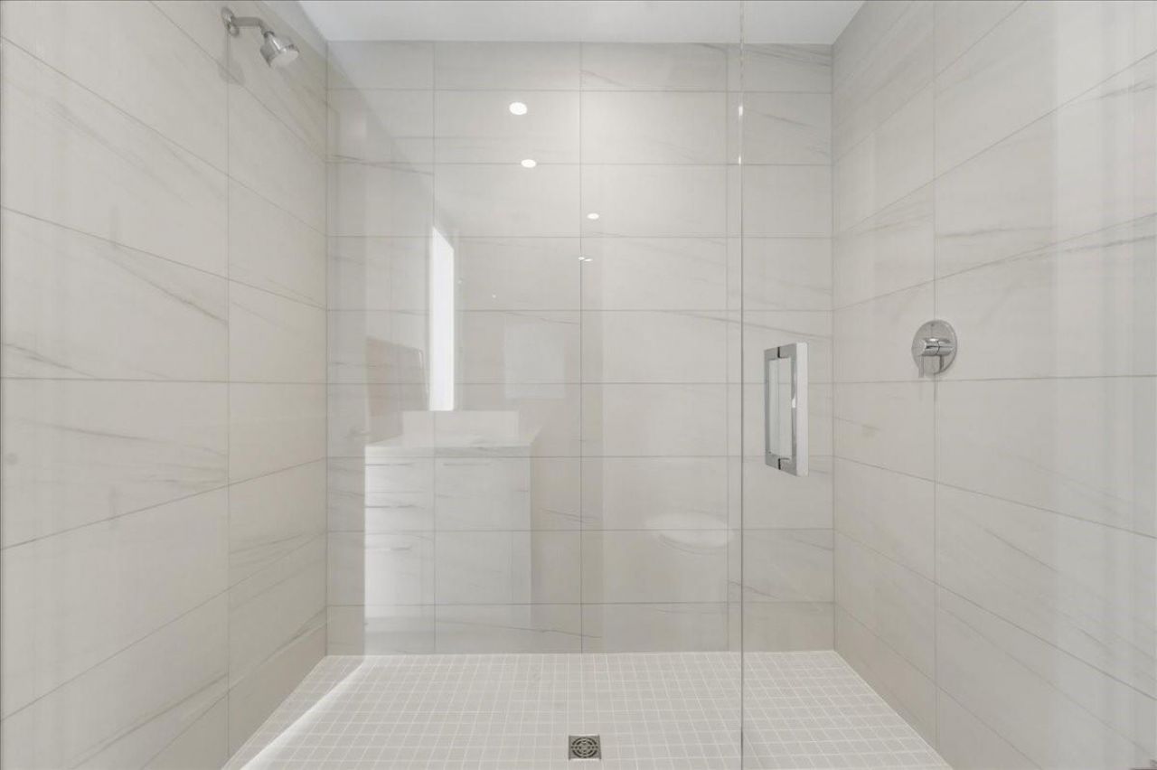 151 N Seabreeze Boulevard, Unit 1601 E, Fort Lauderdale, FL 33304 Photo