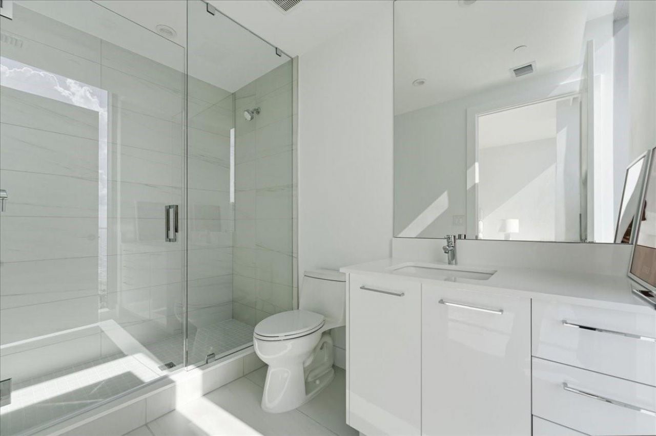 151 N Seabreeze Boulevard, Unit 1601 E, Fort Lauderdale, FL 33304 Photo