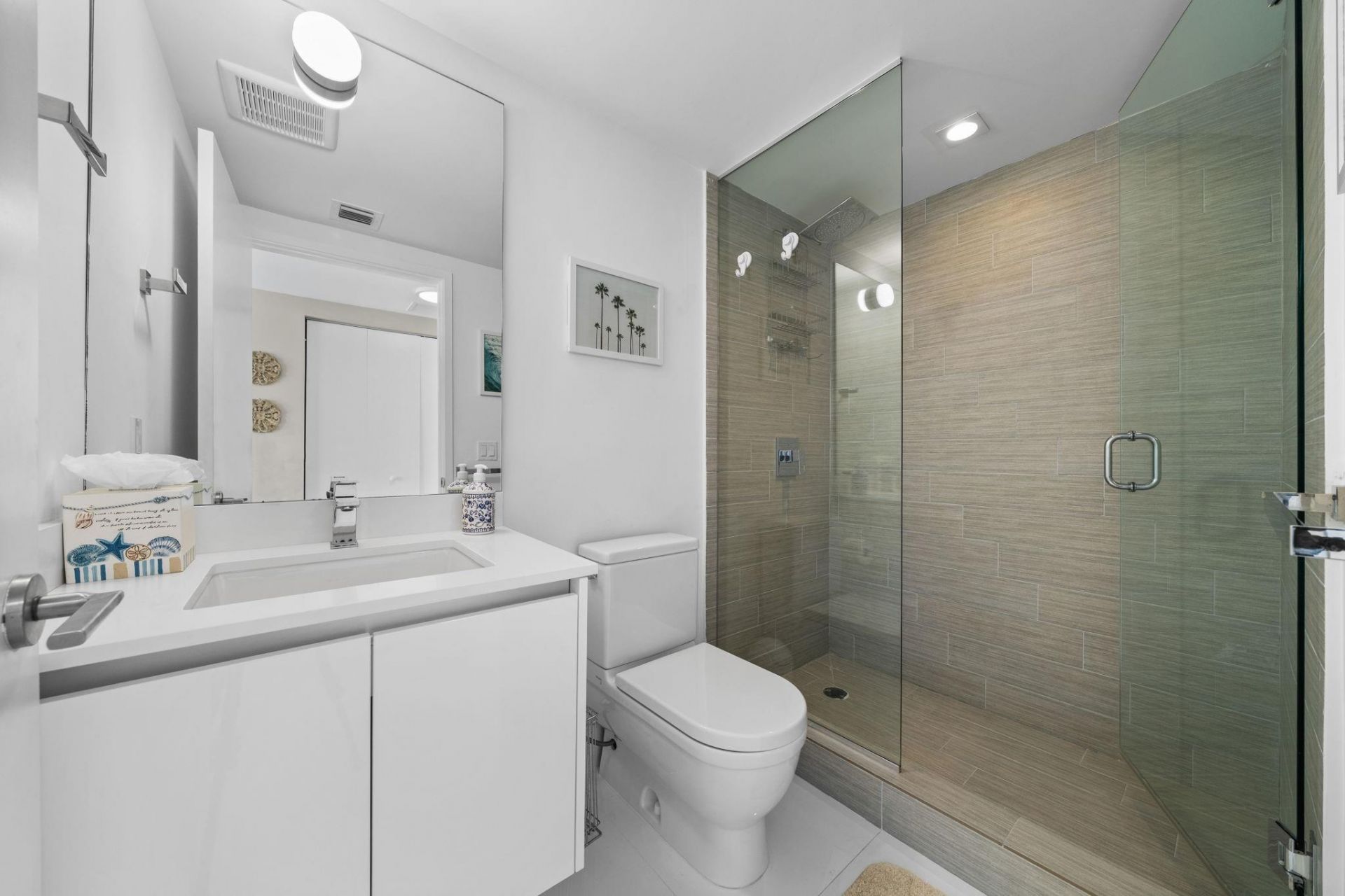 300 Sunny Isles Blvd, Unit 4-2201, Sunny Isles Beach, FL 33160 Photo