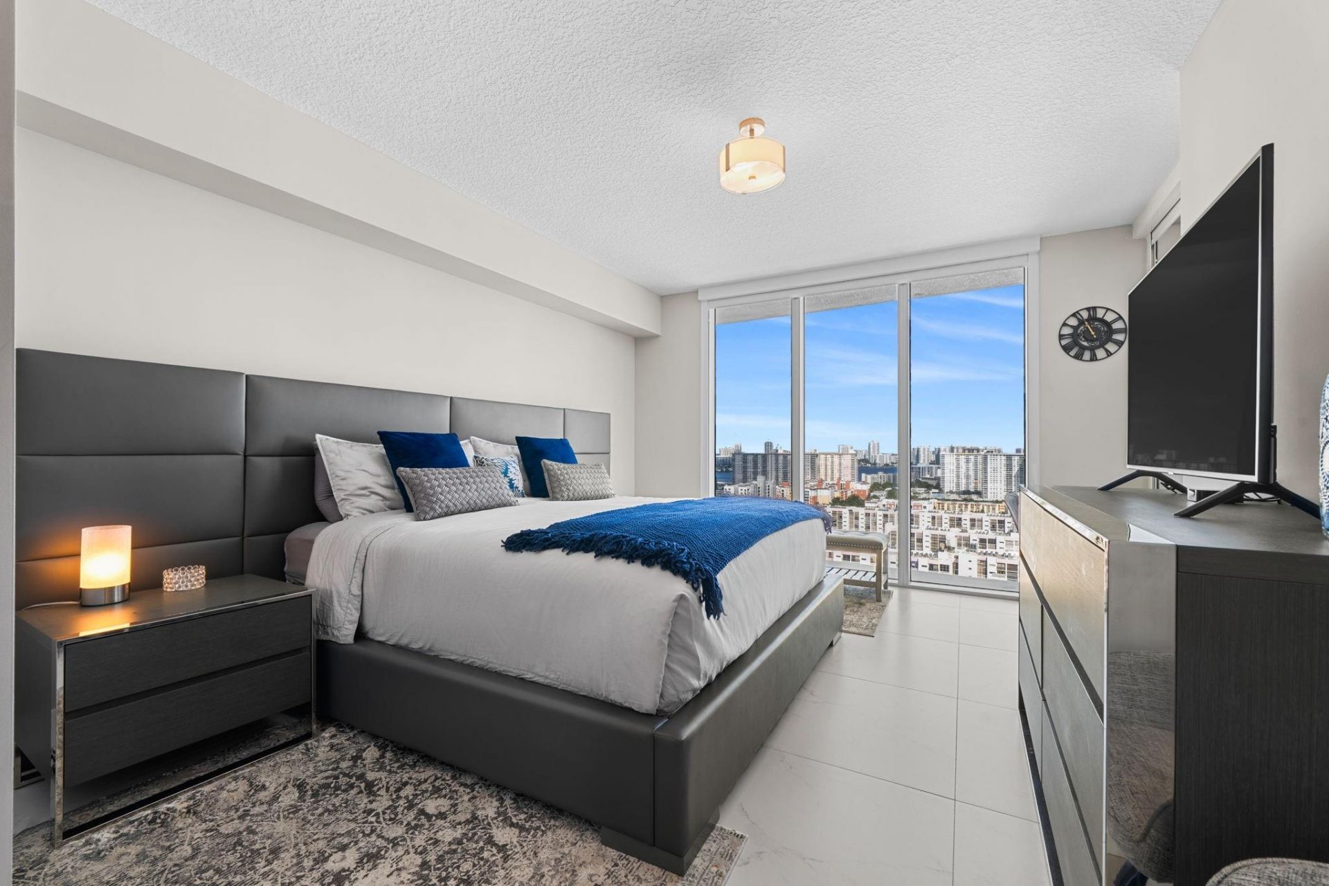 300 Sunny Isles Blvd, Unit 4-2201, Sunny Isles Beach, FL 33160 Photo