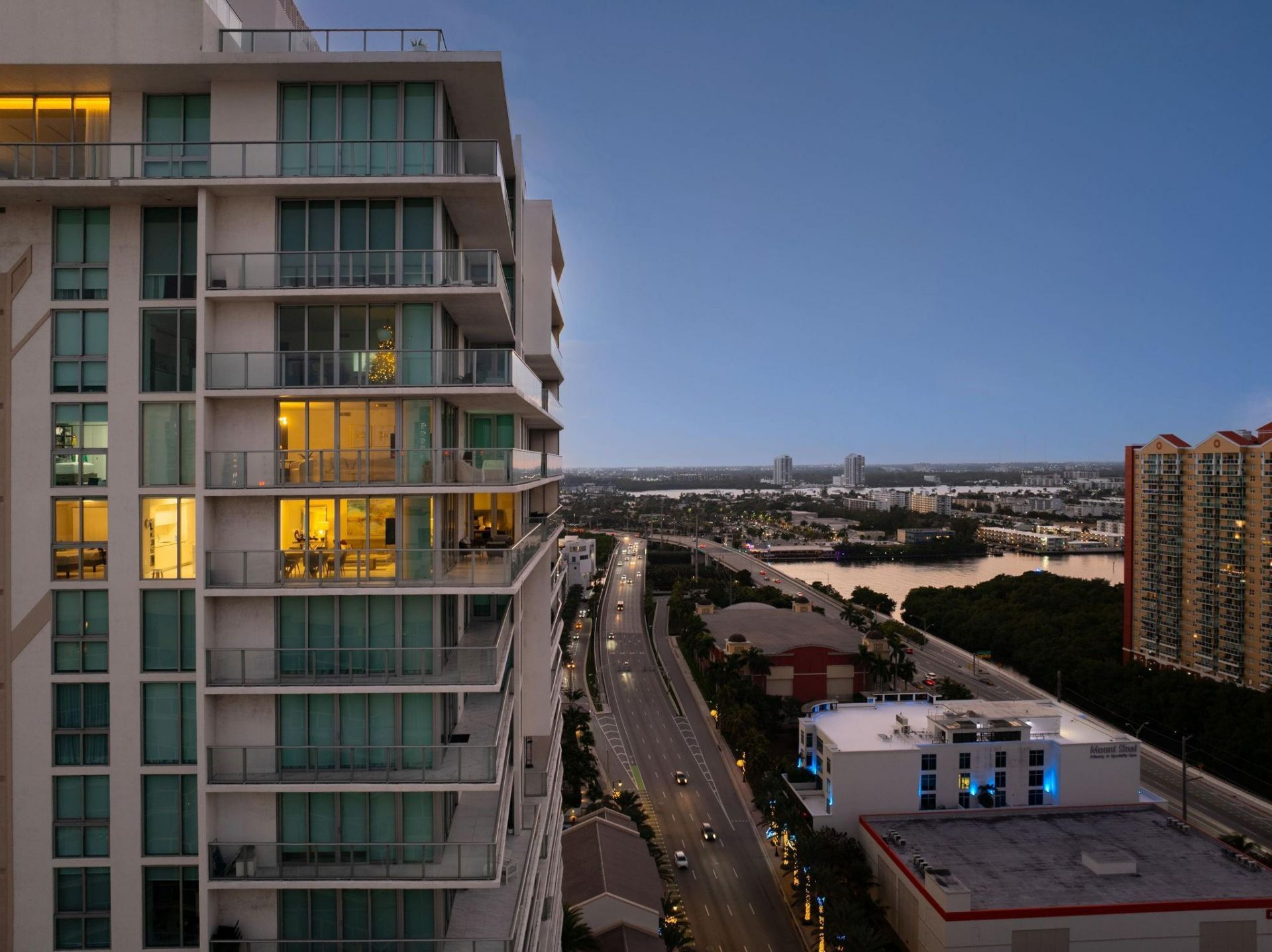 300 Sunny Isles Blvd, Unit 4-2201, Sunny Isles Beach, FL 33160 Photo