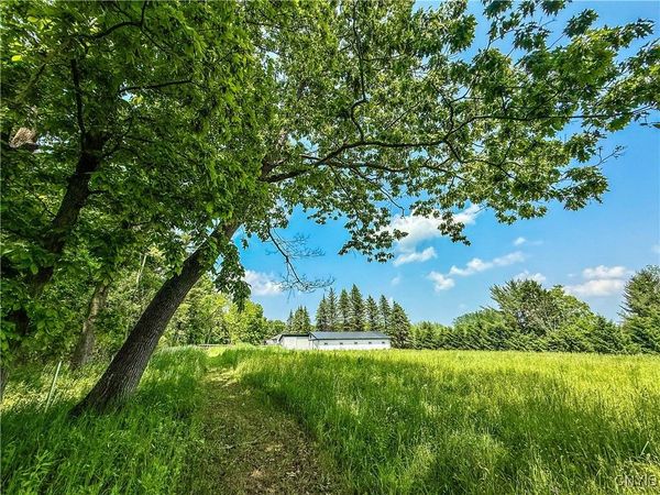 Syossett Drive, Cazenovia, NY 13035