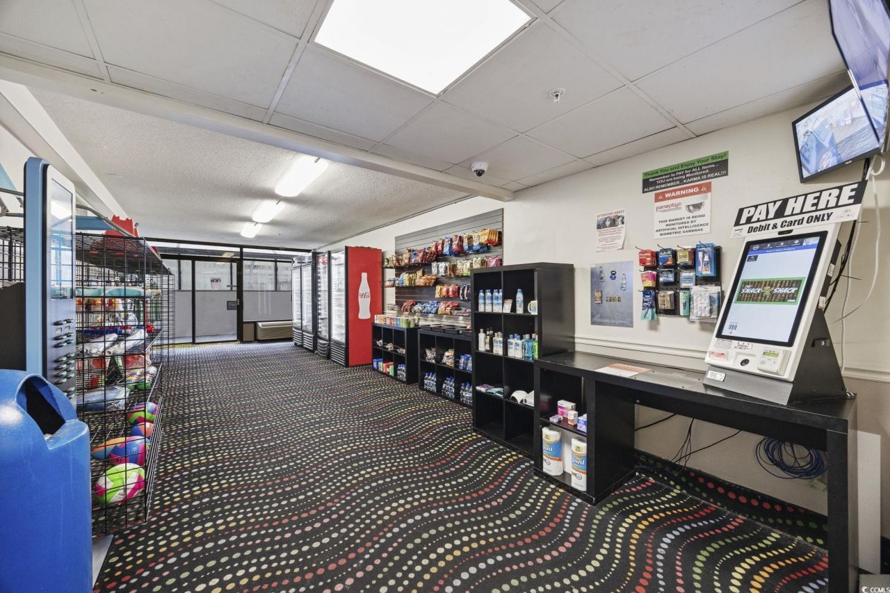 1501 S Ocean Blvd. Photo 37