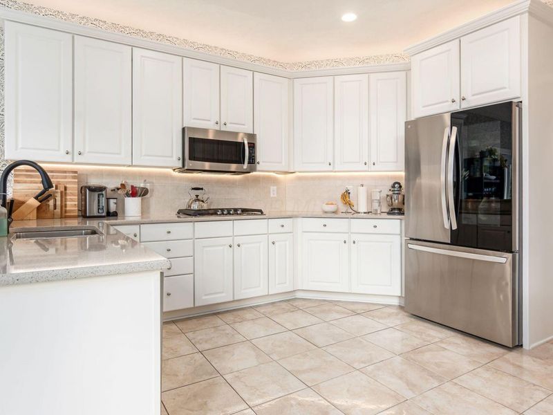 9800 Malibu Court, Plain City, OH 43064 Photo 13