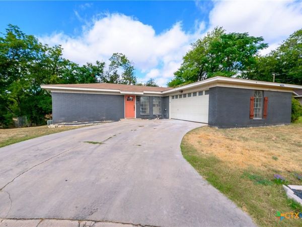 625 Creek Drive, New Braunfels, TX 78130