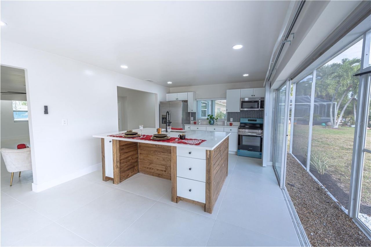 5617 Coronado Court, Cape Coral, FL 33904 Photo