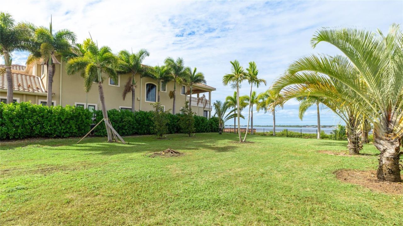 4223 Hawk Island Drive, Bradenton, FL 34208 Photo