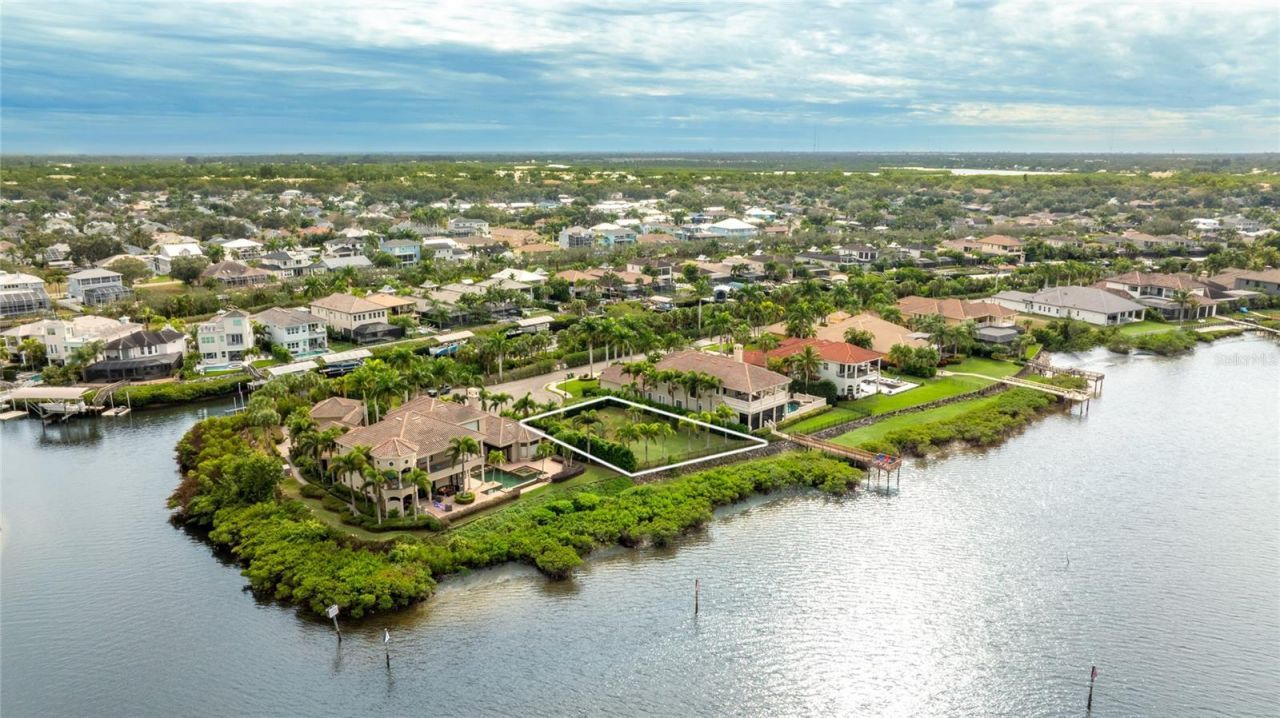 4223 Hawk Island Drive, Bradenton, FL 34208 Photo