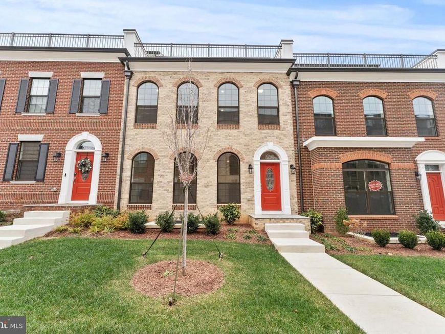 608 Catamaran Way, National Harbor, MD 20745 Main Photo